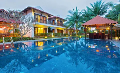 Bán Khách Sạn View Sông tại Hội An - Doanh thu tốt - Sẵn vào vận hành ngay (MS281)