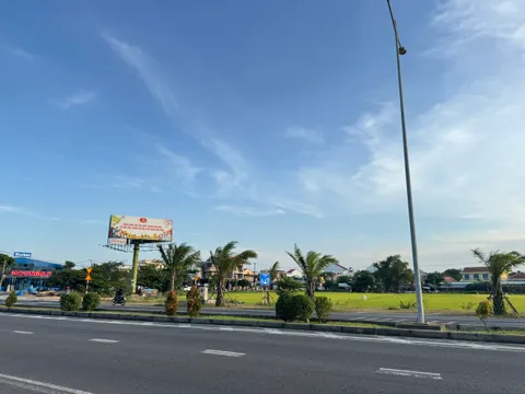 Bán đất kiệt Đường Cửa Đại - Hội An. Bề Ngang Siêu Đẹp Lên Đến 24m - Giá Tốt (MS477)