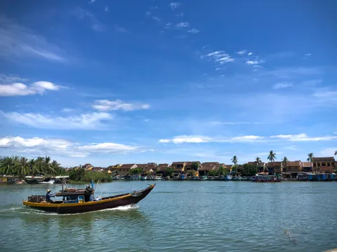 HÀNG HIẾM: Bán Mặt Tiền View Sông Đường Huyền Trân Công Chúa – Cách Phố cổ Hội An chỉ 700M (MS517)