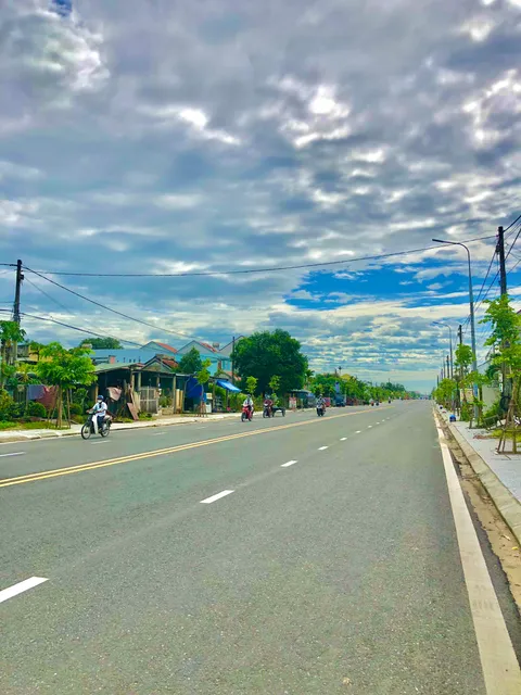 Bán đất mặt tiền Nguyễn Tất Thành - Hội An. Vị trí đắc địa - Kinh doanh sầm uất (MS441)
