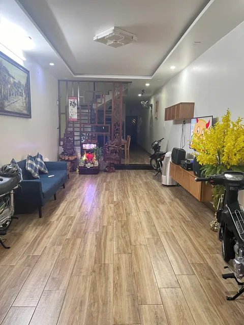 Bán nhà mặt tiền đường Trần Cao Vân - Hội An. Mặt tiền kinh doanh thuận lợi. Giá bán 8,x tỷ (MS321)