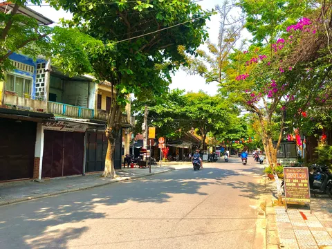 Bán Đất Tặng Nhà tại Kiệt Phan Châu Trinh - Hội An - Khu Vực Kinh Doanh Sầm Uất (MS418)