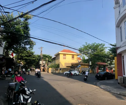 Bán nhà mặt tiền đường Thái Phiên - Hội An. Giá tốt nhất Khu Trung Tâm Phố (MS463)