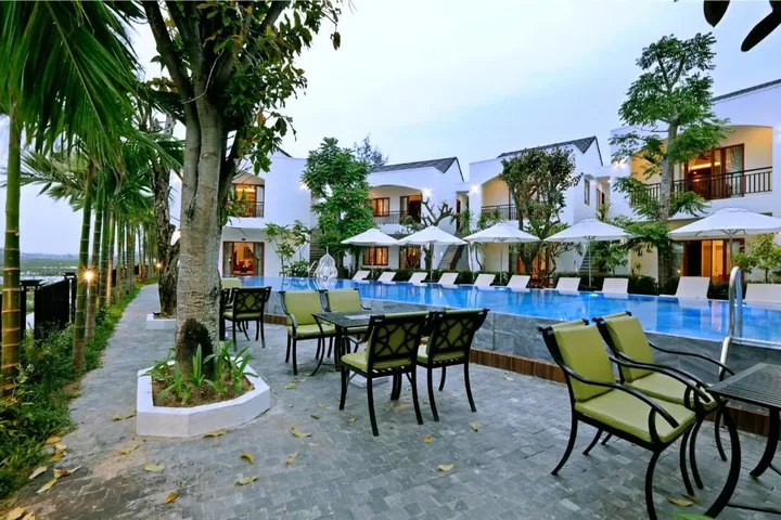 Cơ Hội Hiếm Có – Sở Hữu Khách Sạn View Cánh Đồng Lúa Trung Tâm Hội An – 7 Villa Riêng Biệt, Dòng Tiền Khủng 50 Triệu/Ngày Đêm (MS500)