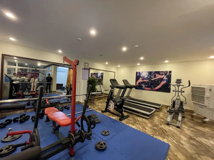 BÁN KHÁCH SẠN 2 MẶT TIỀN – PHỐ CỔ HỘI AN – DIỆN TÍCH 1.900M² – GIÁ CHUYỂN NHƯỢNG 115 TỶ (MS466)