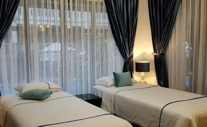 BÁN KHÁCH SẠN 2 MẶT TIỀN – PHỐ CỔ HỘI AN – DIỆN TÍCH 1.900M² – GIÁ CHUYỂN NHƯỢNG 115 TỶ (MS466)